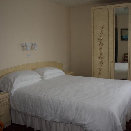 Talana Hotel Saint Helier Екстер'єр фото